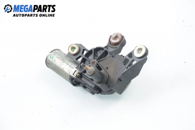 Motor scheibenwischer, vorne for Volkswagen Passat (B5; B5.5) 1.8, 125 hp, combi, 1997, position: rückseite № Valeo 473 700