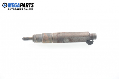 Diesel fuel injector for Volkswagen Passat (B5; B5.5) 1.9 TDI, 110 hp, sedan, 1997