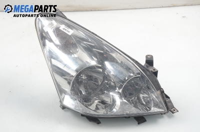 Headlight for Toyota Corolla Verso 2.2 DI-D, 177 hp, 2006, position: right