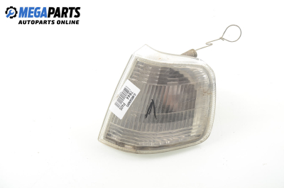 Blinklicht for Peugeot 405 1.6, 90 hp, sedan, 1991, position: links