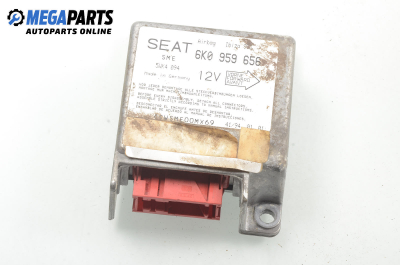 Airbag module for Seat Cordoba (6K) 1.6, 75 hp, sedan, 1995