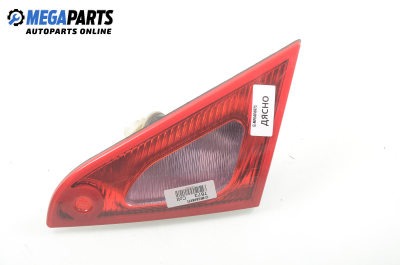 Innere bremsleuchte for Mitsubishi Colt 1.1, 75 hp, hecktür, 3 türen, 2007, position: rechts