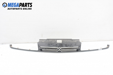 Headlights lower trim for Citroen Xantia 1.9 D, 69 hp, hatchback, 5 doors, 1995