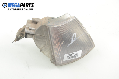 Semnalizator for Renault Clio I 1.2, 58 hp, 3 uși, 1994, position: dreapta