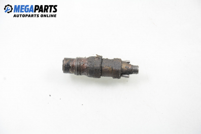 Diesel fuel injector for Volkswagen Golf II 1.6 D, 54 hp, 5 doors, 1991