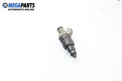 Gasoline fuel injector for Volvo S40/V40 1.9 T4, 200 hp, sedan, 1999