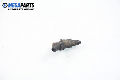 Gasoline fuel injector for Volvo S40/V40 2.0, 140 hp, station wagon, 1997