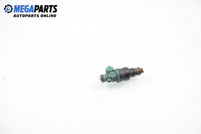 Gasoline fuel injector for Lancia Kappa 2.0 20V, 146 hp, sedan, 1997