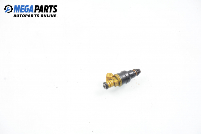 Gasoline fuel injector for Alfa Romeo 146 1.4 16V T.Spark, 103 hp, 5 doors, 1997