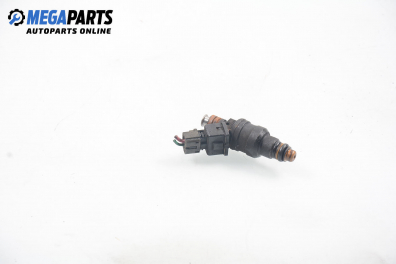 Gasoline fuel injector for Hyundai Coupe 2.0 16V, 139 hp, 1998