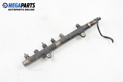Fuel rail for Nissan Primera (P12) 1.9 dCi, 120 hp, station wagon, 2003