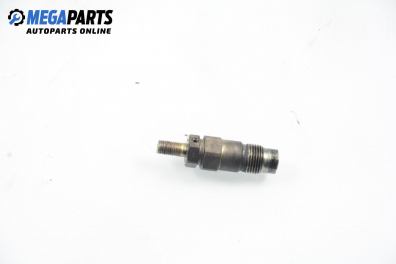 Diesel fuel injector for Nissan Sunny (B13, N14) 2.0 D, 75 hp, hatchback, 5 doors, 1994