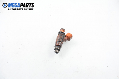 Gasoline fuel injector for Mitsubishi Colt V 1.6, 90 hp, hatchback, 3 doors automatic, 1997