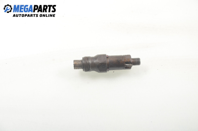 Diesel fuel injector for Renault Clio I 1.9 D, 65 hp, 5 doors, 1997