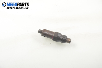 Diesel fuel injector for Renault Clio I 1.9 D, 65 hp, 5 doors, 1997