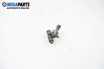 Gasoline fuel injector for Renault Espace III 2.0 16V, 140 hp, 2001