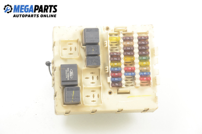 Fuse box for Ford Focus I 2.0 16V, 131 hp, sedan automatic, 2000