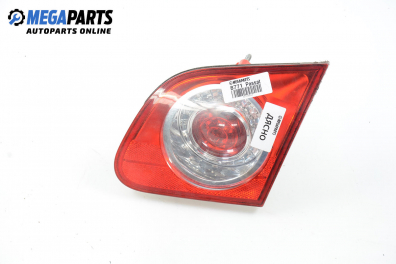 Inner tail light for Volkswagen Passat (B6) 2.0 16V TDI, 140 hp, sedan, 2005, position: right