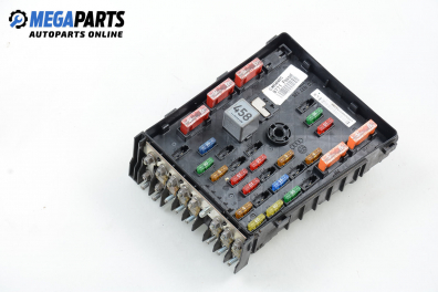 Fuse box for Volkswagen Passat (B6) 2.0 16V TDI, 140 hp, sedan, 2005