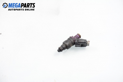 Gasoline fuel injector for Volvo S40/V40 2.0, 140 hp, station wagon, 1997