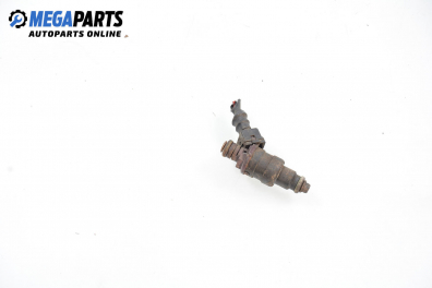 Gasoline fuel injector for Opel Omega B 2.0 16V, 136 hp, sedan, 1995