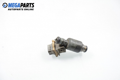 Gasoline fuel injector for Opel Vectra B 1.6 16V, 100 hp, sedan, 1999