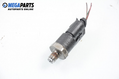 Fuel pressure sensor for Mercedes-Benz Vito 2.2 CDI, 102 hp, truck, 2000