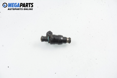 Gasoline fuel injector for BMW 3 (E36) 1.6, 102 hp, hatchback, 3 doors, 1995