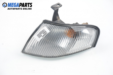 Blinklicht for Mazda 323 (BA) 1.3 16V, 73 hp, hecktür, 3 türen, 1997, position: links