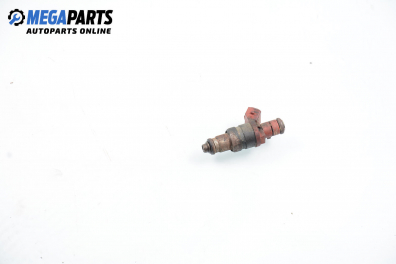 Gasoline fuel injector for Mercedes-Benz E-Class 210 (W/S) 2.0, 136 hp, station wagon automatic, 1997