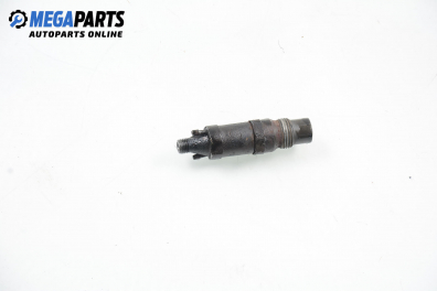 Diesel fuel injector for Volkswagen Golf III 1.9 TD, 75 hp, 5 doors, 1993