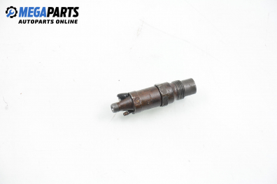 Diesel fuel injector for Volkswagen Golf III 1.9 TD, 75 hp, 5 doors, 1993