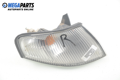 Blinklicht for Mazda 323 (BA) 1.3 16V, 73 hp, hecktür, 3 türen, 1997, position: rechts