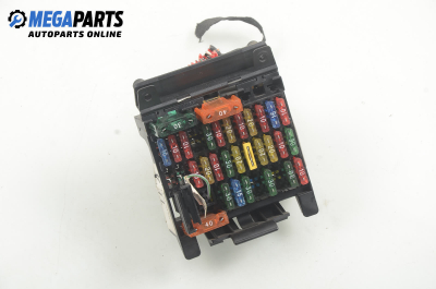 Fuse box for Opel Omega B 2.0 16V, 136 hp, station wagon, 1997