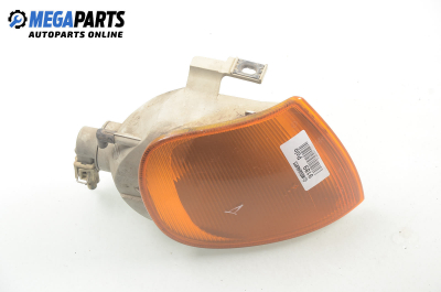 Blinklicht for Volkswagen Polo (6N/6N2) 1.0, 45 hp, hecktür, 5 türen, 1995, position: rechts