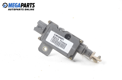 Actuator încuietoare ușă for Nissan Primera (P11) 2.0 TD, 90 hp, combi, 1998