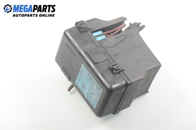 Fuse box for Renault Espace IV 2.2 dCi, 150 hp, 2003