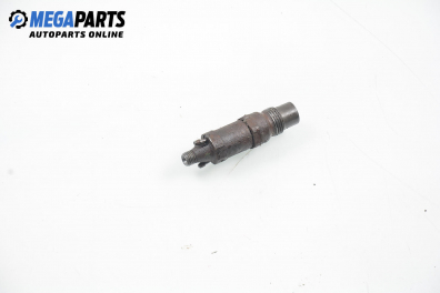 Diesel fuel injector for Volkswagen Golf III 1.9 D, 65 hp, 5 doors, 1992