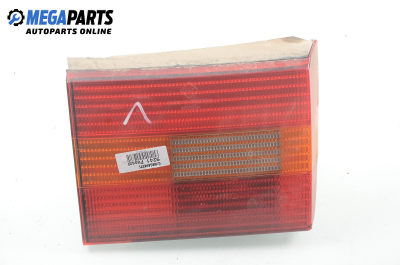 Inner tail light for Volkswagen Passat (B4) 2.0, 115 hp, station wagon, 1994, position: left