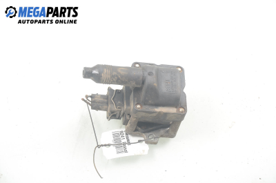 Bobină de aprindere for Volkswagen Passat (B4) 2.0, 115 hp, combi, 1994