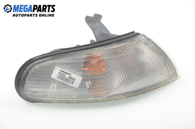 Blinker for Mazda 626 (V) 2.0 D, 75 hp, hatchback, 5 doors, 1996, position: right