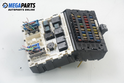 Fuse box for Renault Megane Scenic 1.9 dTi, 98 hp, 1998