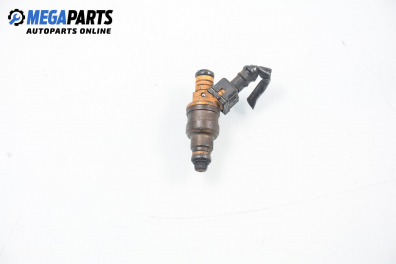 Gasoline fuel injector for Alfa Romeo 146 1.4 16V T.Spark, 103 hp, 5 doors, 1997