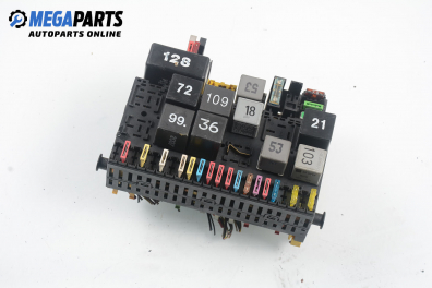 Fuse box for Seat Alhambra 1.9 TDI, 90 hp, 1997