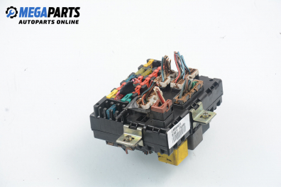 Fuse box for Fiat Punto 1.1, 54 hp, 3 doors, 1996