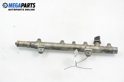 Fuel rail for Mitsubishi Space Star 1.9 DI-D, 102 hp, 2002