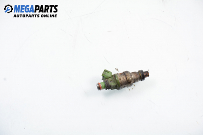 Gasoline fuel injector for Mazda 323 (BA) 1.5 16V, 88 hp, coupe, 1996