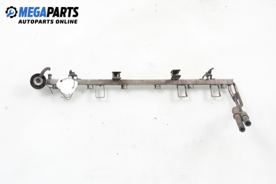 Fuel rail for BMW 5 (E39) 2.0, 150 hp, station wagon, 1998