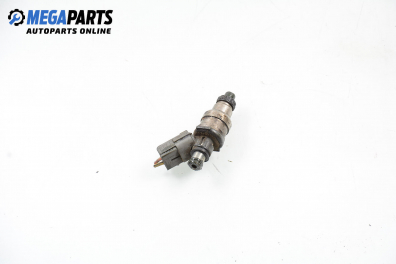 Gasoline fuel injector for Mazda 323 (BG) 1.6 16V, 88 hp, hatchback, 5 doors, 1993