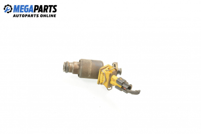 Gasoline fuel injector for Opel Astra F 1.6 16V, 100 hp, station wagon, 1996